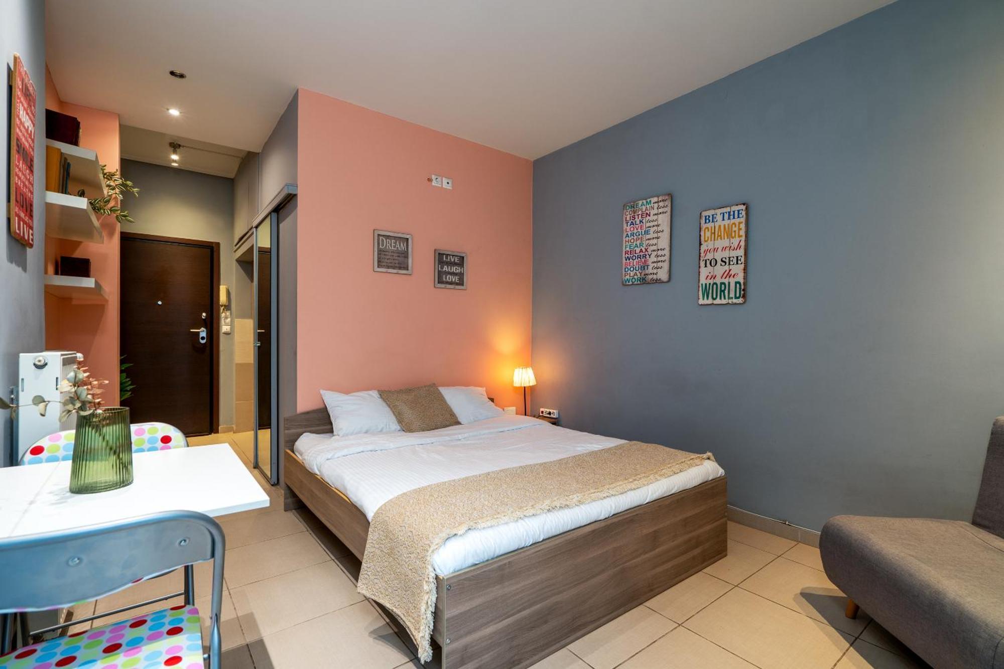 Ideally Located Apartment In Central Atena Exterior foto
